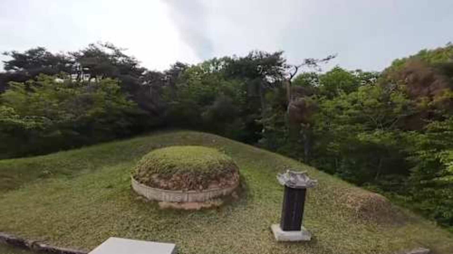 Foto do jogo Korean Drone Flying Tour Tomb of Prince Imyeong