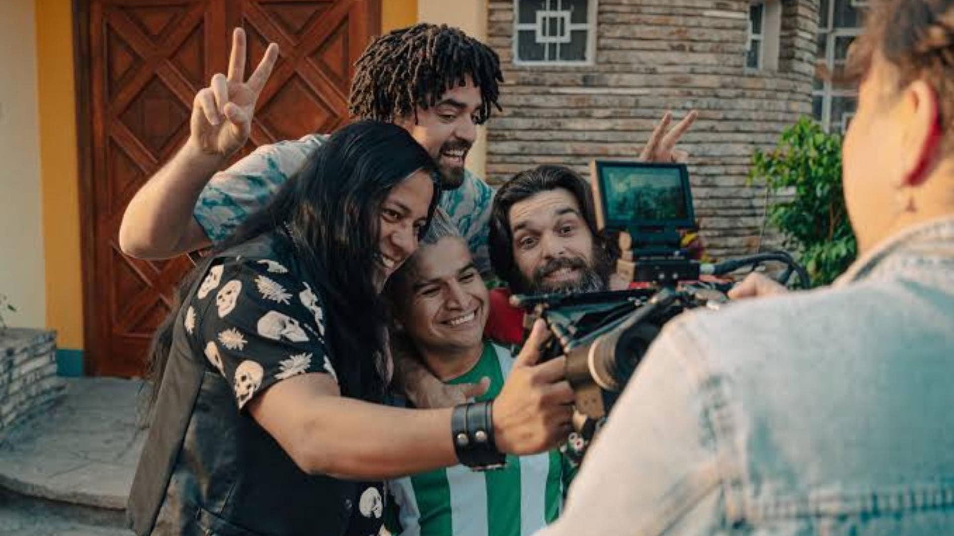 Foto do filme Asu Mare: Os Amigos