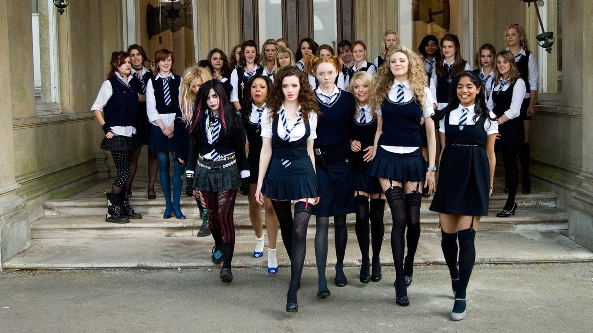 Foto do filme Escola para Garotas Bonitas e Piradas