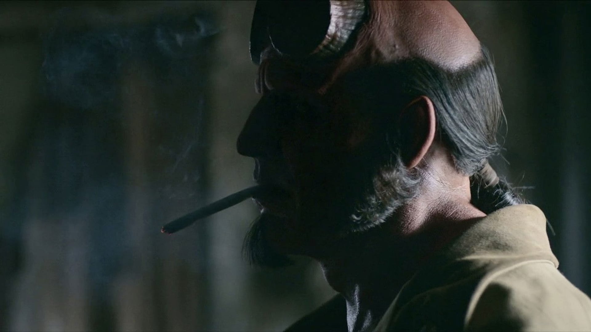 Foto do filme Hellboy e o Homem Torto