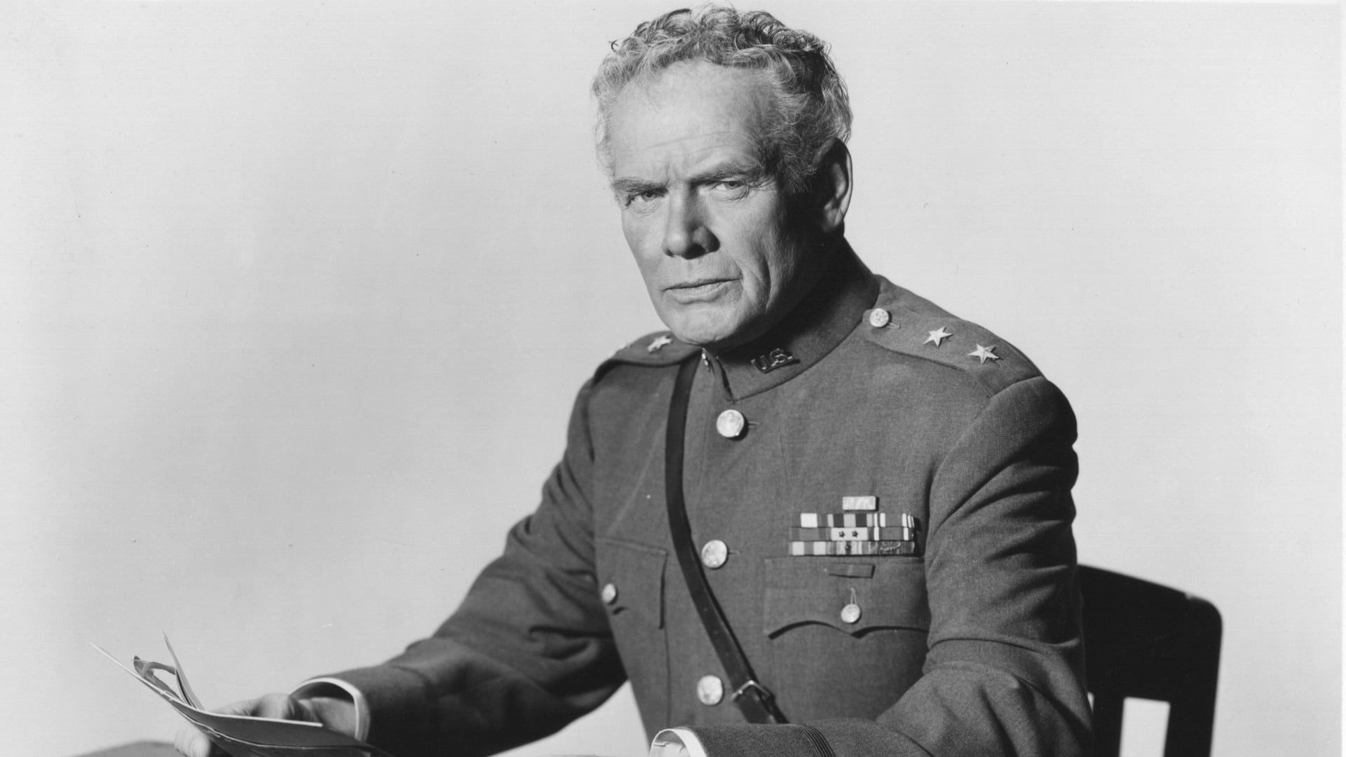 Foto do filme The Court-Martial of Billy Mitchell