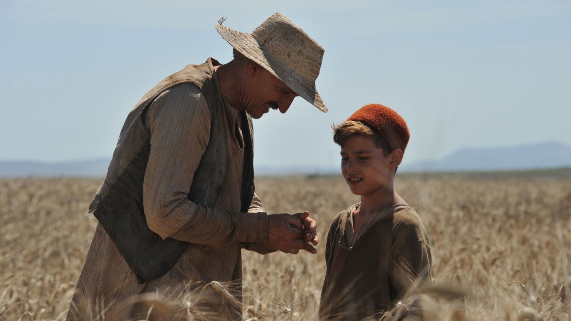 Foto do filme What the Day Owes the Night