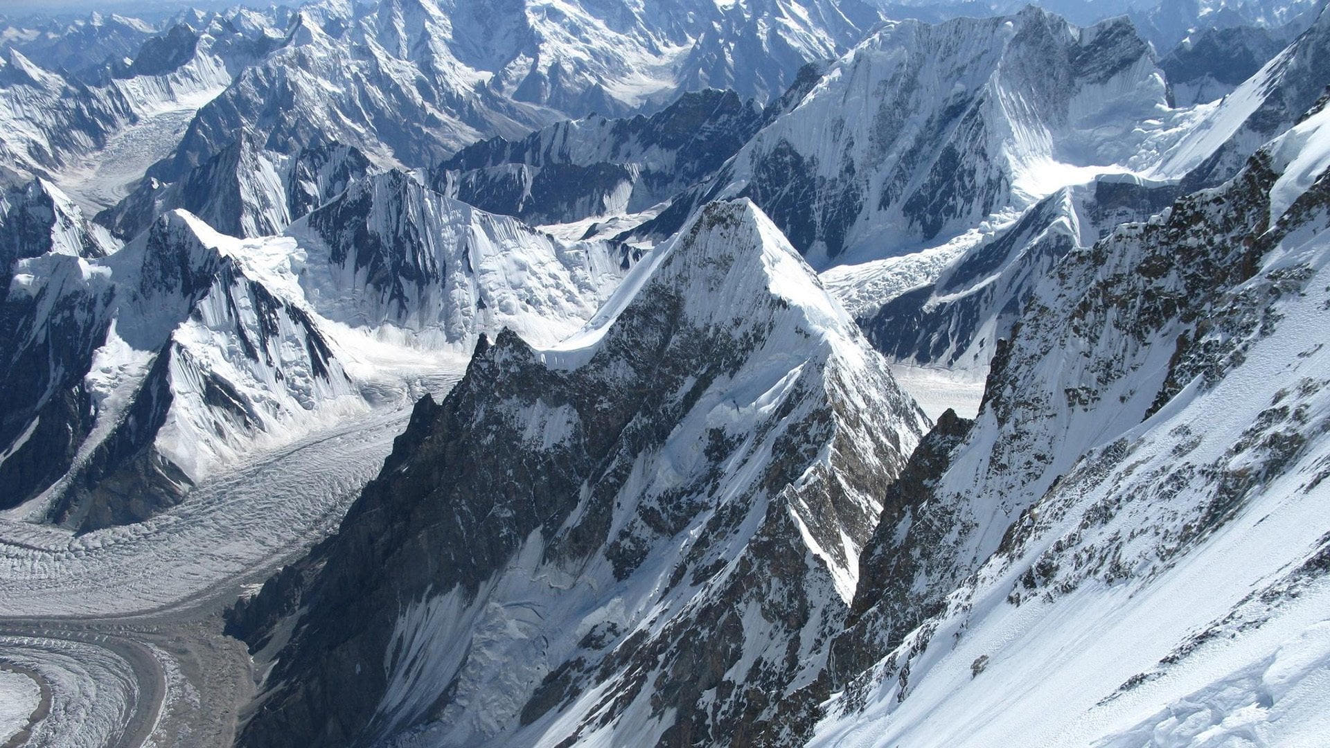 Foto do filme The Summit