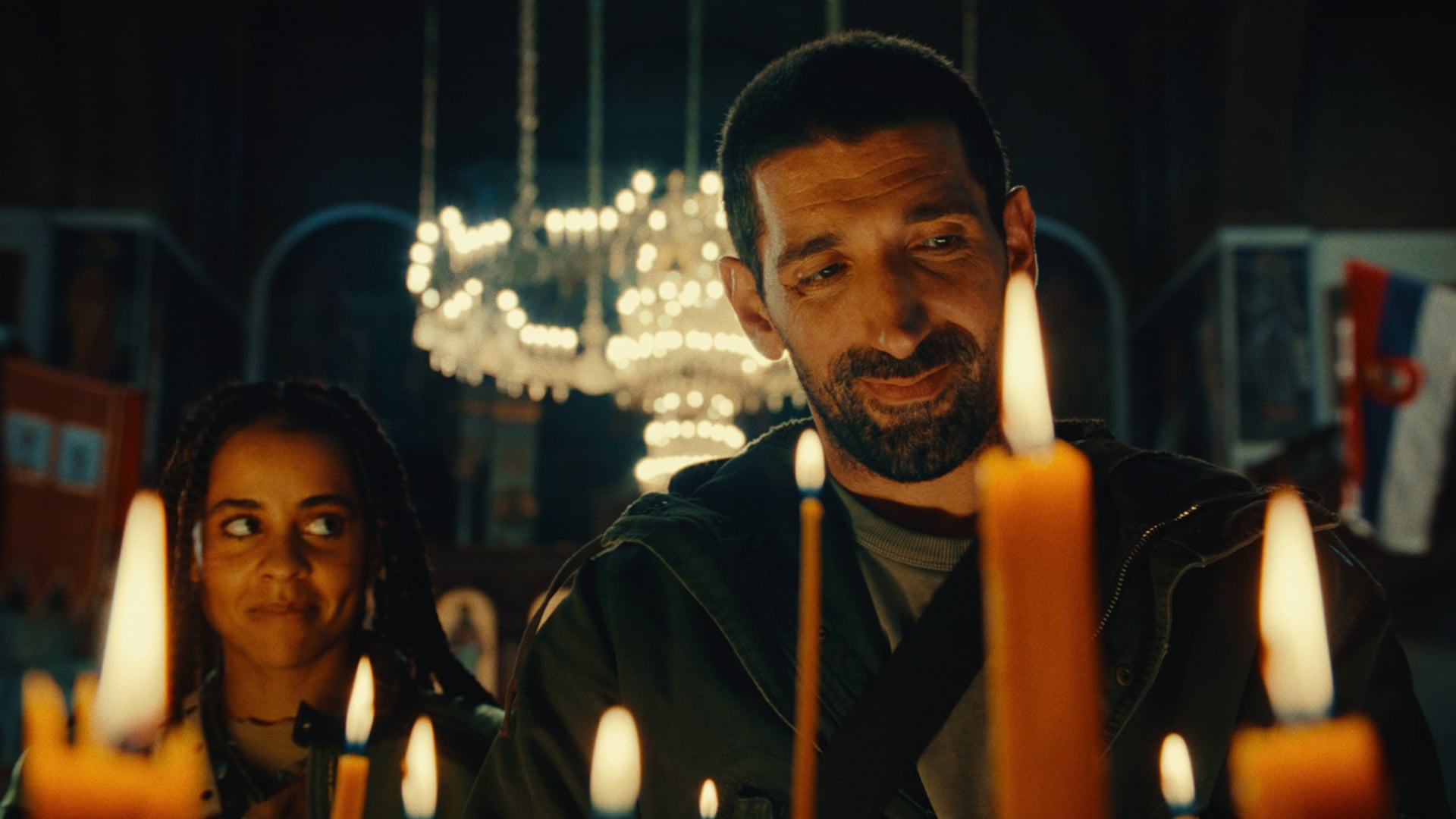 Foto do filme Surviving Earth