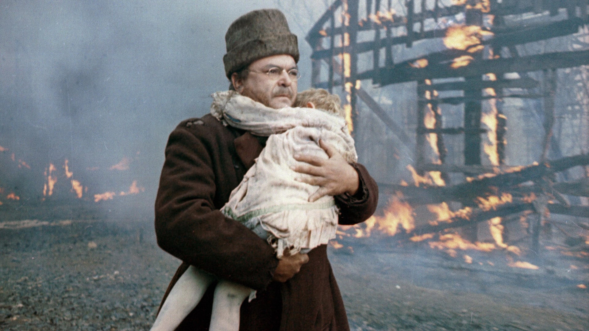 Foto do filme Guerra e Paz, Parte 4: Pierre Bezukhov