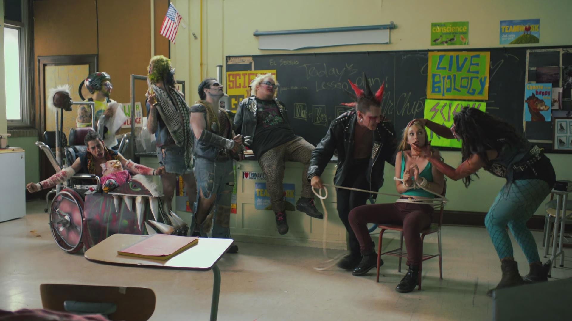 Foto do filme Return to... Return to Nuke 'Em High aka Vol. 2