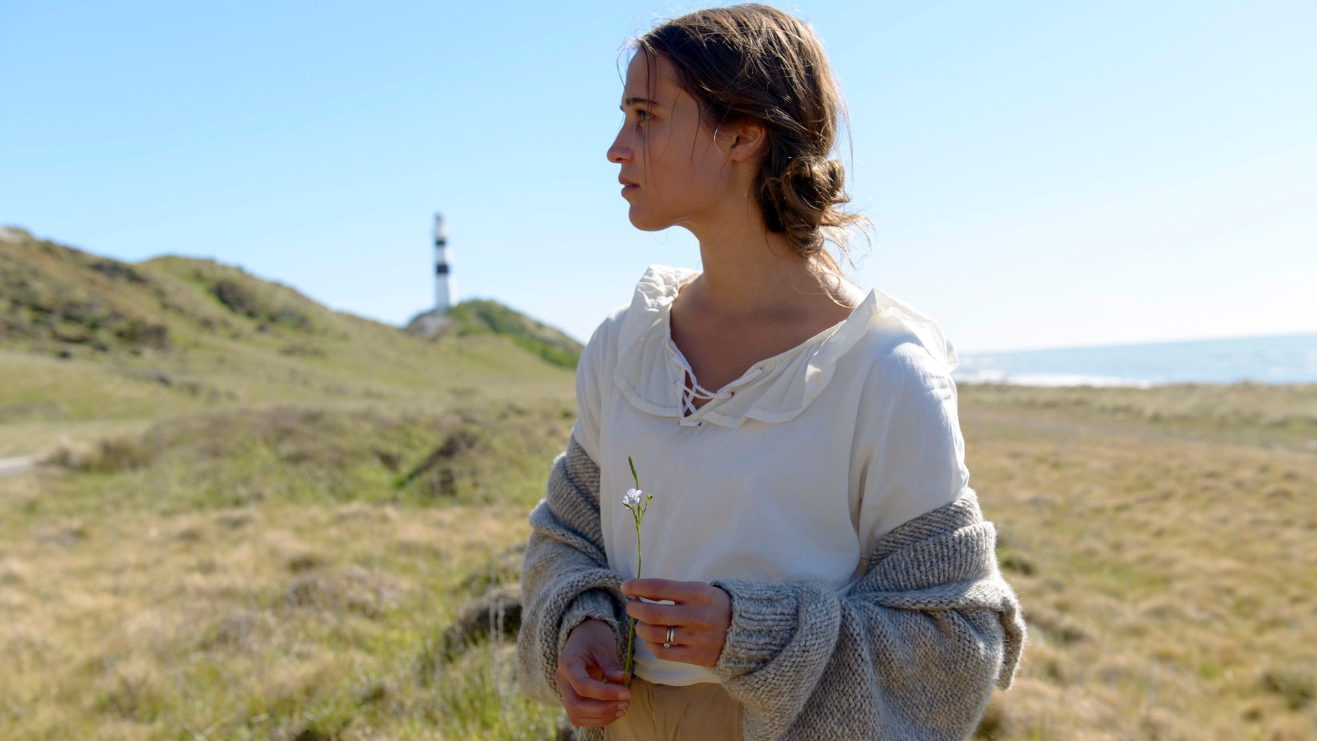 Foto do filme A Luz Entre Oceanos