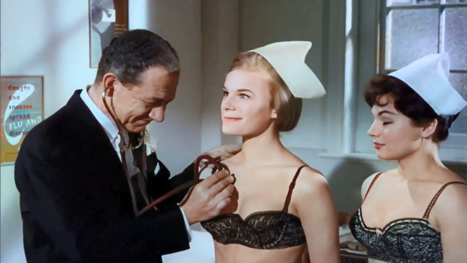 Foto do filme Carry On Regardless