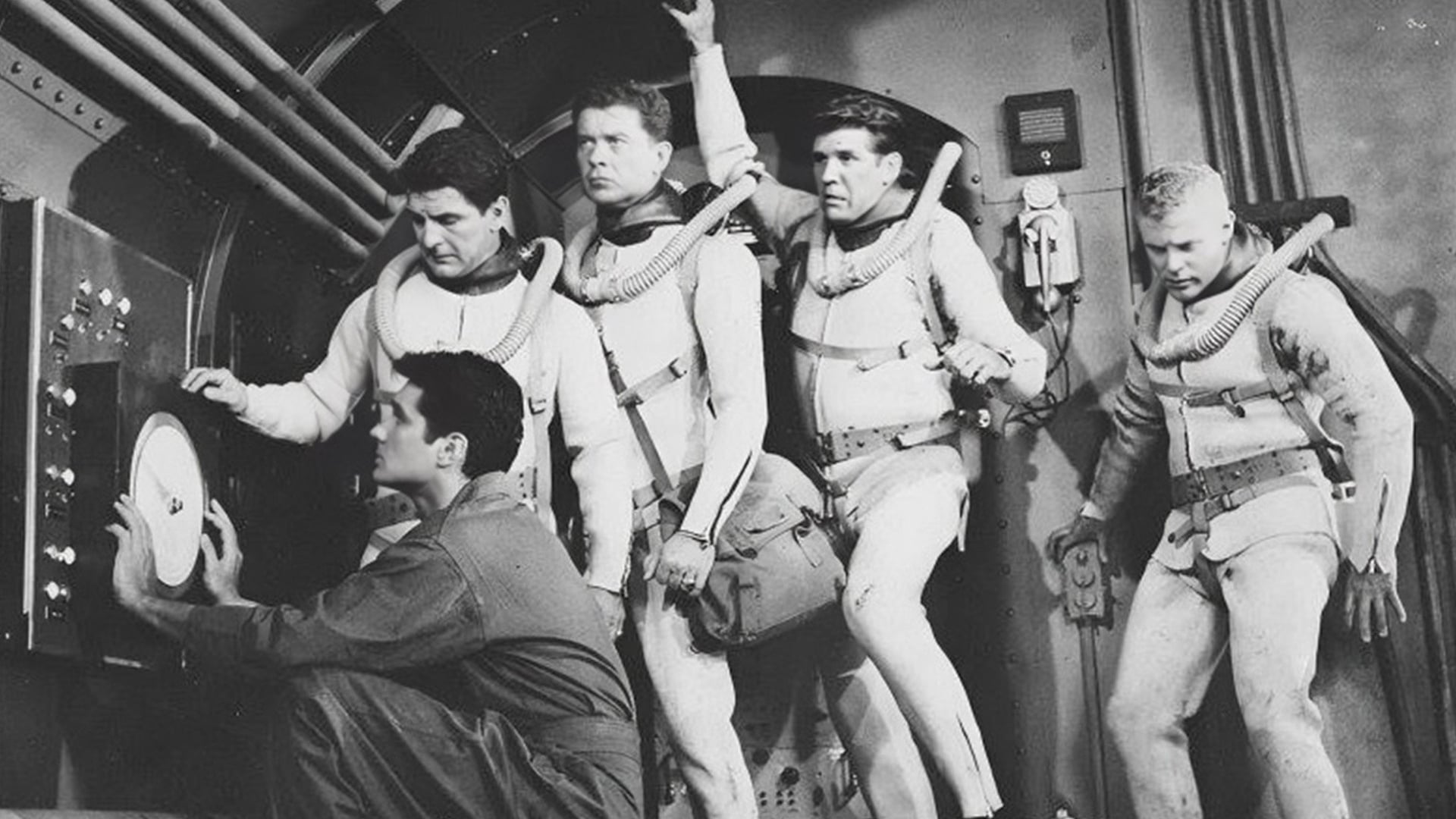 Foto do filme The Atomic Submarine