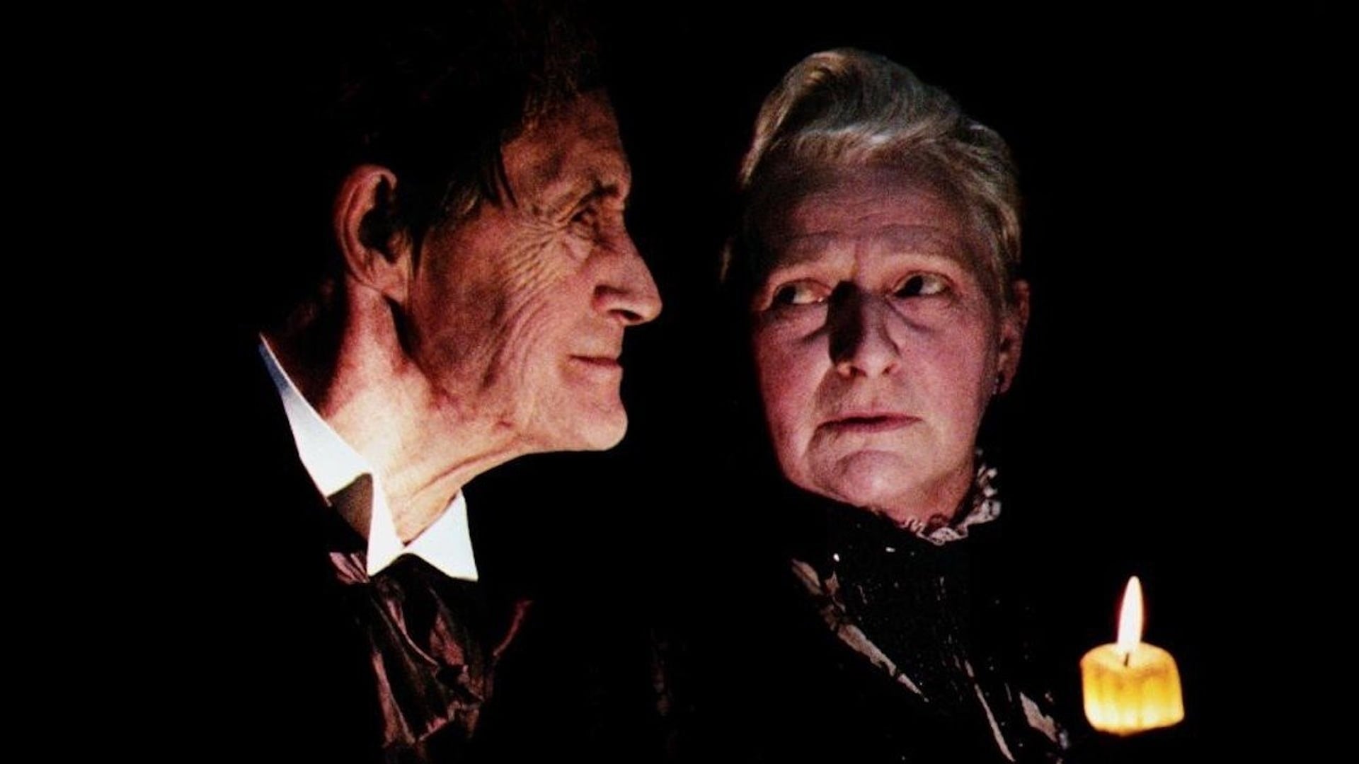 Foto do filme A Mansão da Meia-Noite