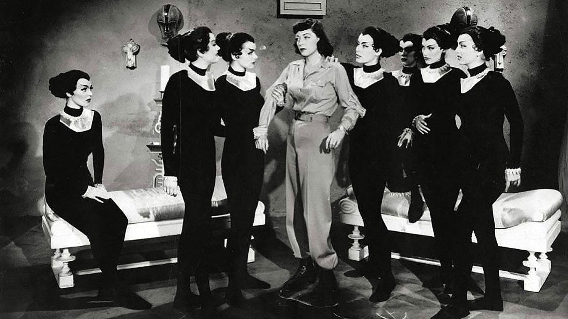 Foto do filme Mulheres-Gato da Lua