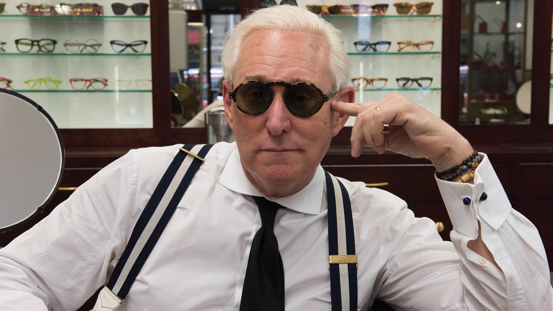 Foto do filme Get Me Roger Stone