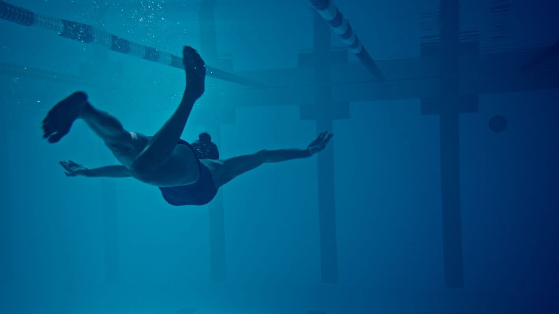 Foto do filme 12 Feet Deep