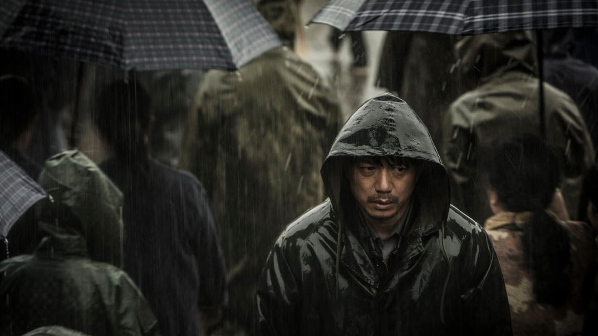 Foto do filme The Looming Storm