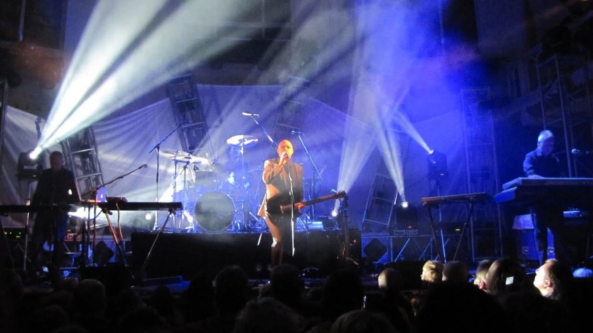 Foto do filme Ultravox: Return to Eden - Live at The Roundhouse
