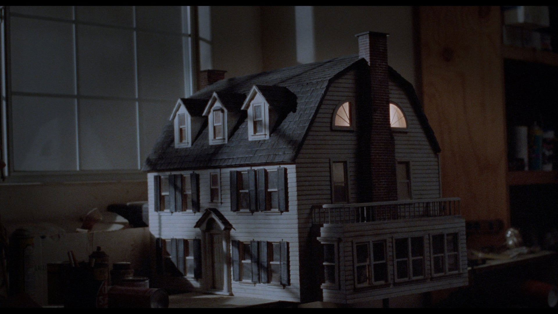 Foto do filme Amityville 8: A Casa Maldita