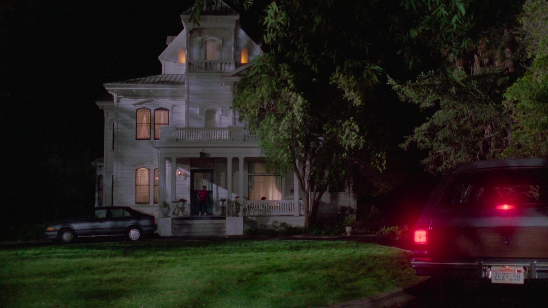 Foto do filme Amityville 4 - A Fuga do Mal
