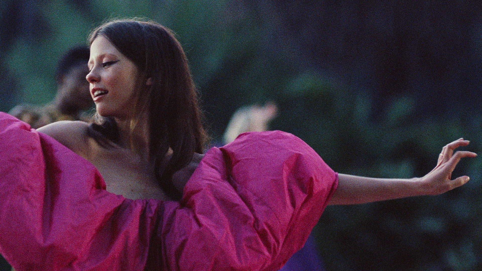 Foto do filme The Staggering Girl