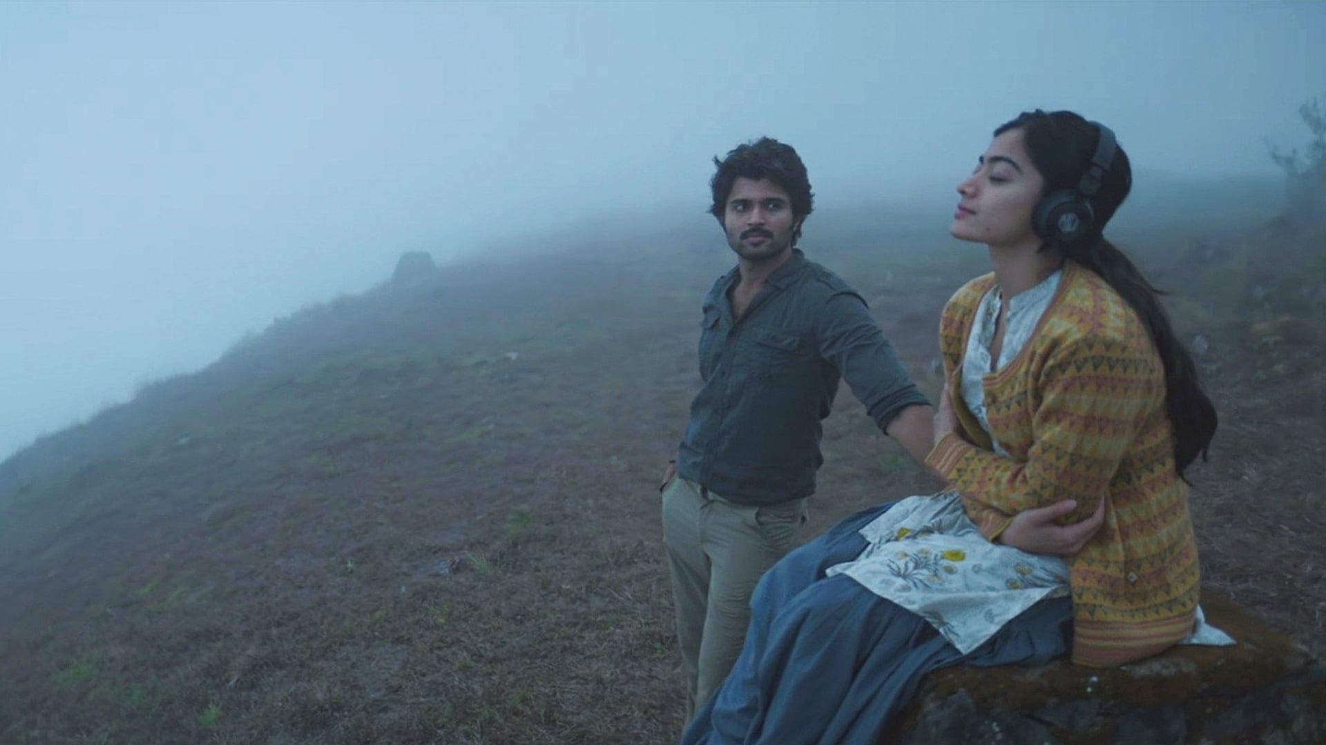 Foto do filme Dear Comrade