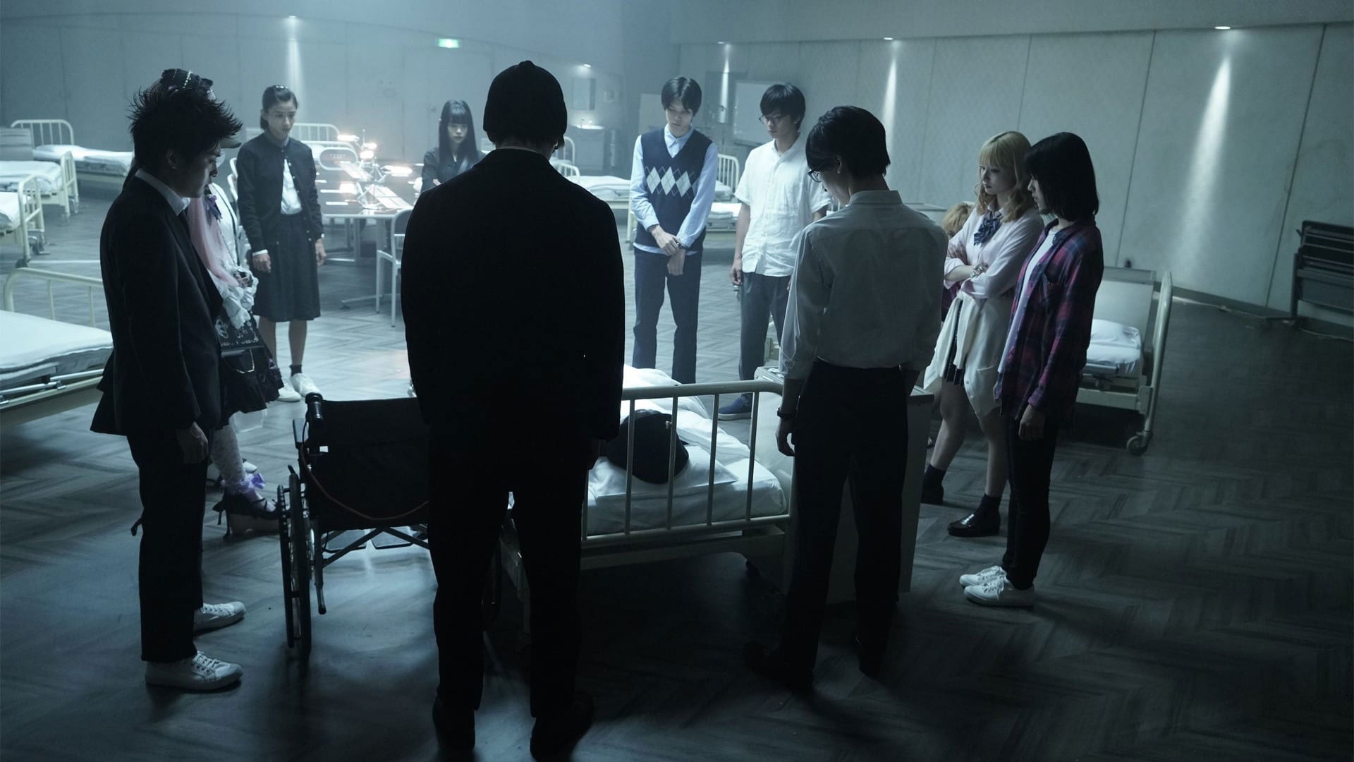 Foto do filme 12 Suicidal Teens