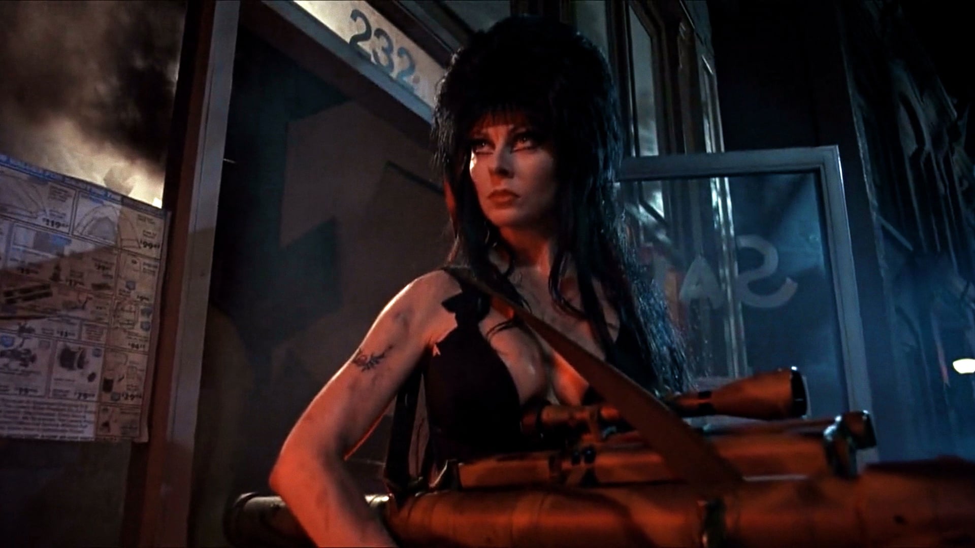 Foto do filme Elvira: a Rainha das Trevas