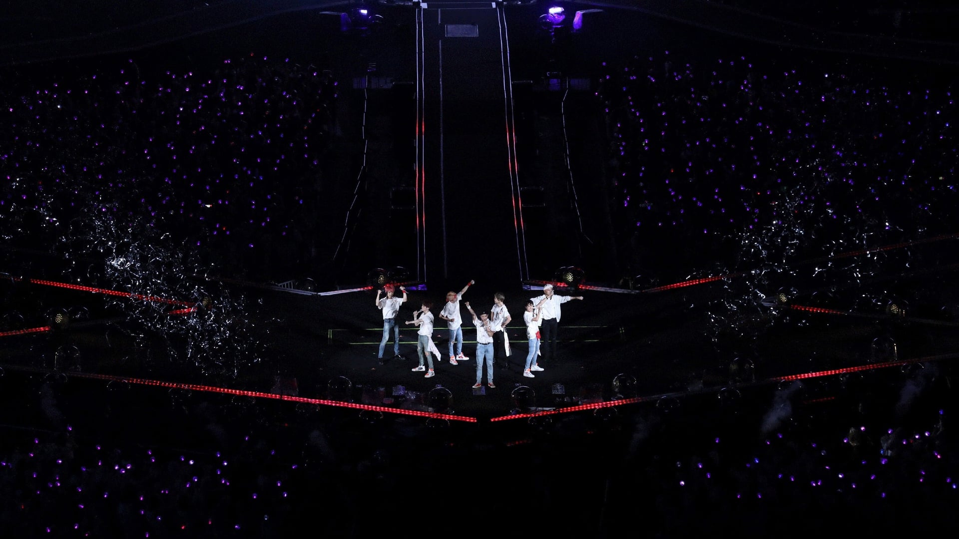 Foto do filme BTS World Tour Love Yourself In Seoul