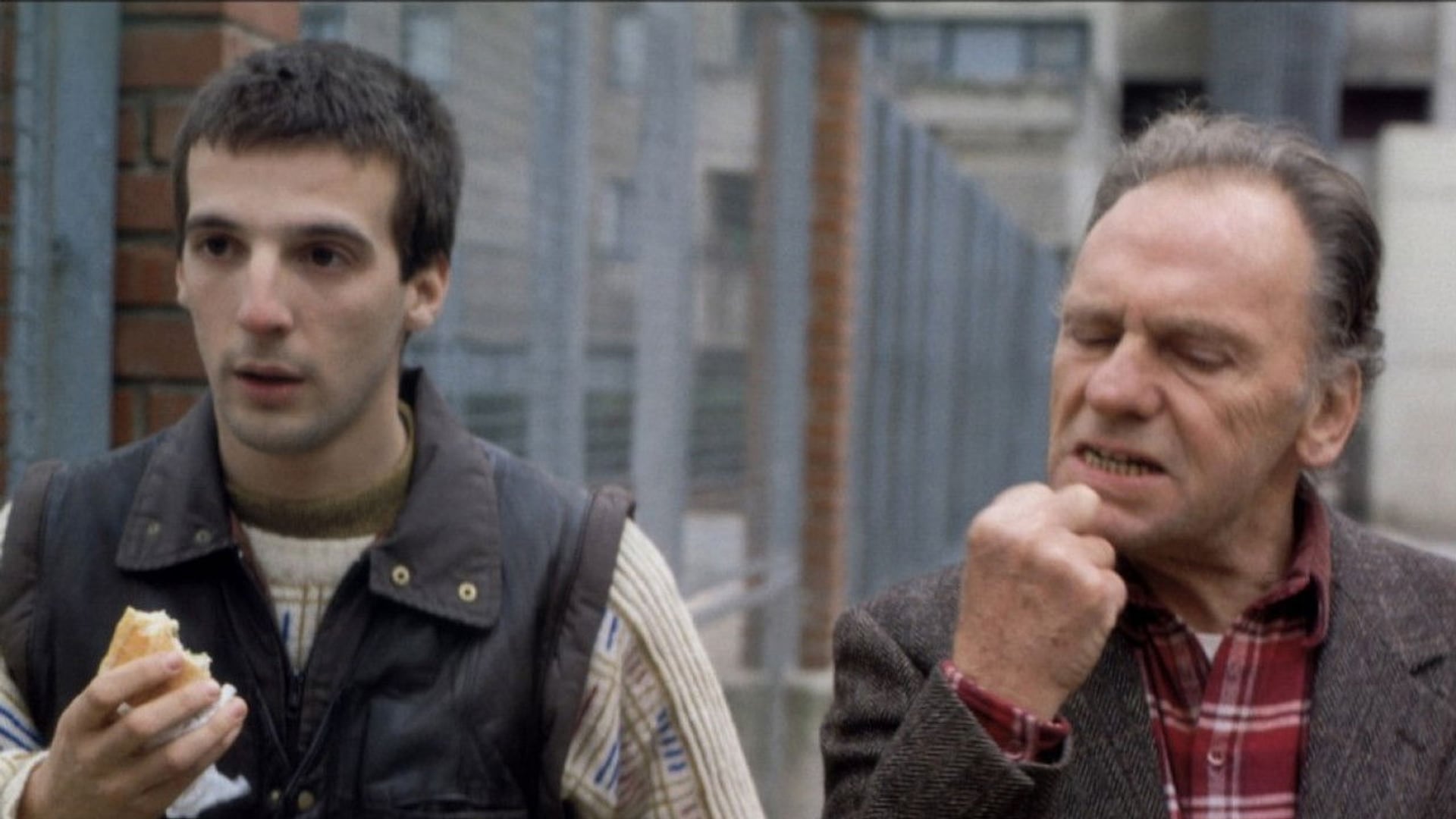 Foto do filme Regarde les hommes tomber