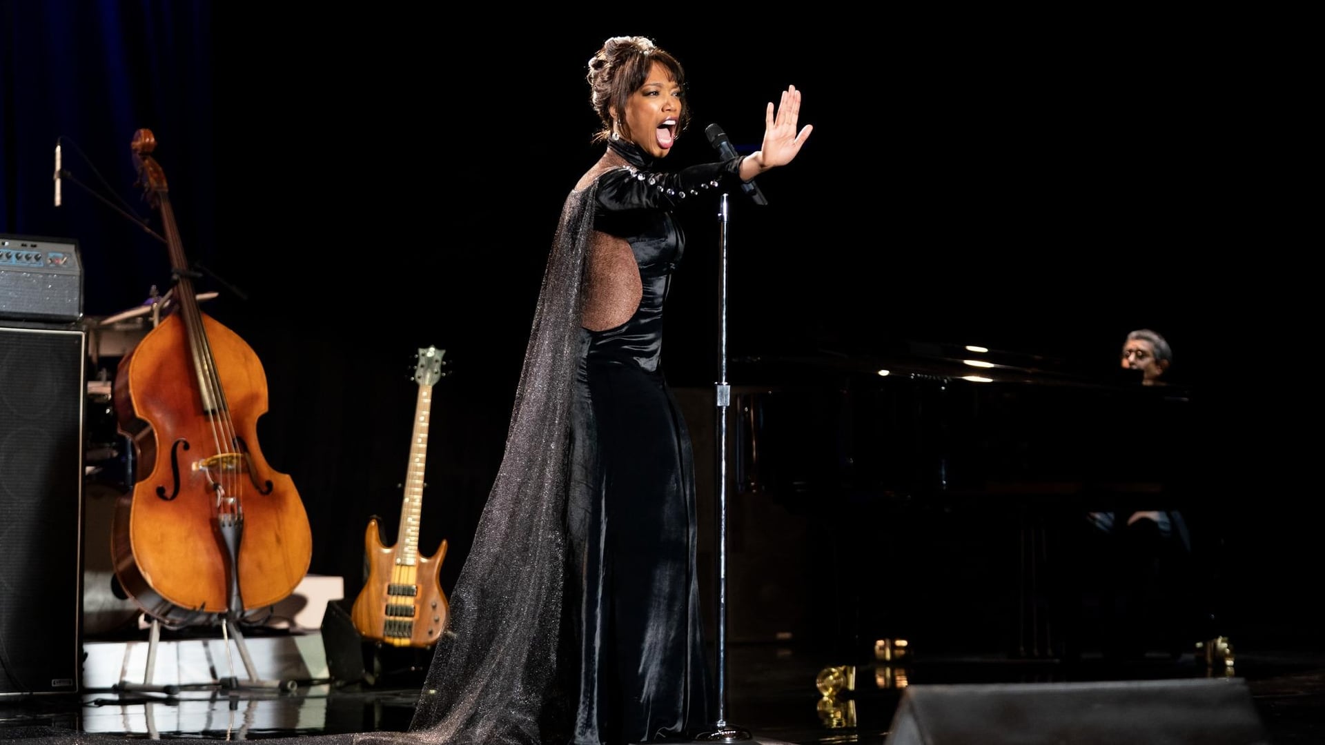 Foto do filme I Wanna Dance with Somebody: A História de Whitney Houston