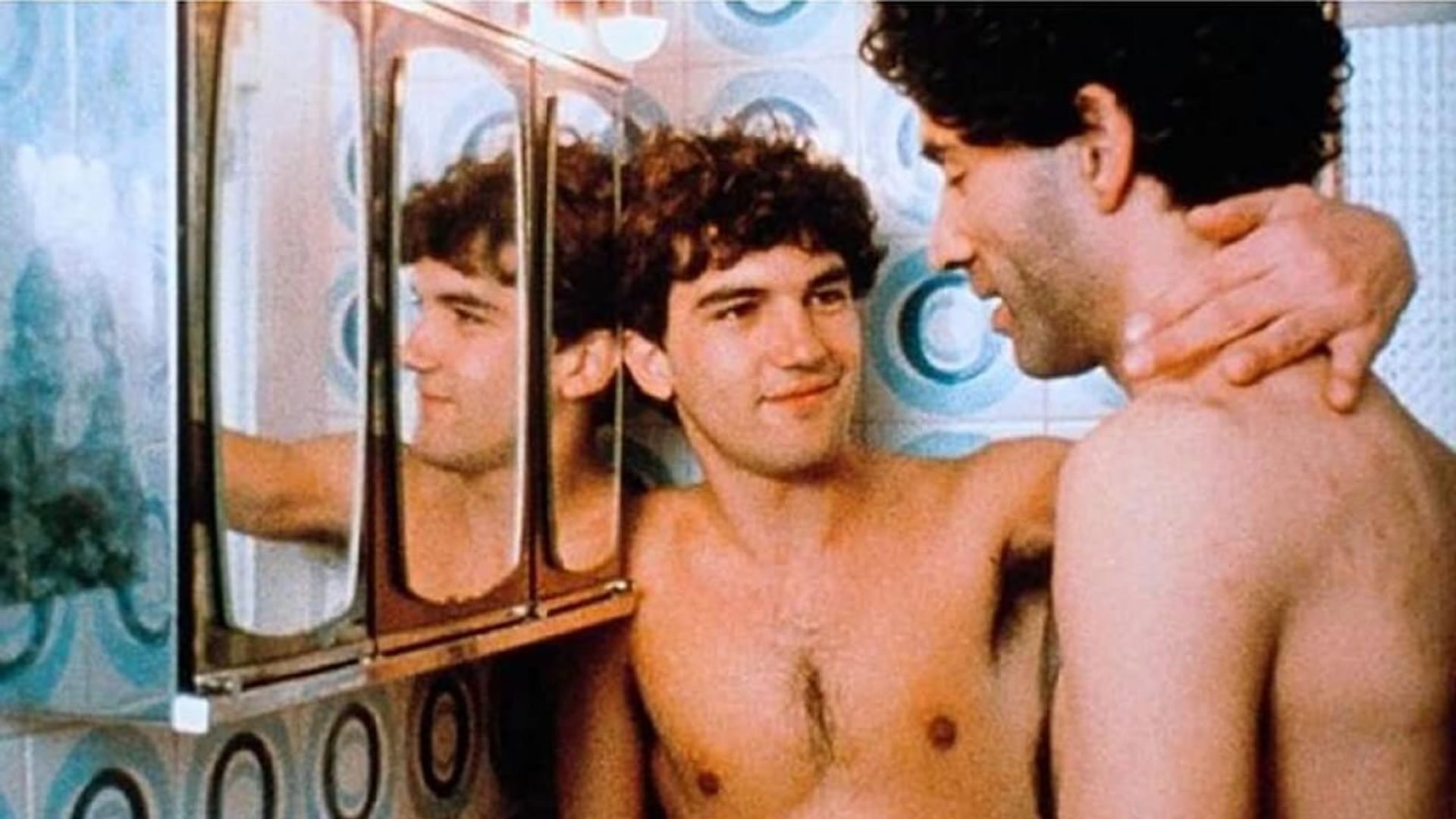 Foto do filme Labirinto de Paixões
