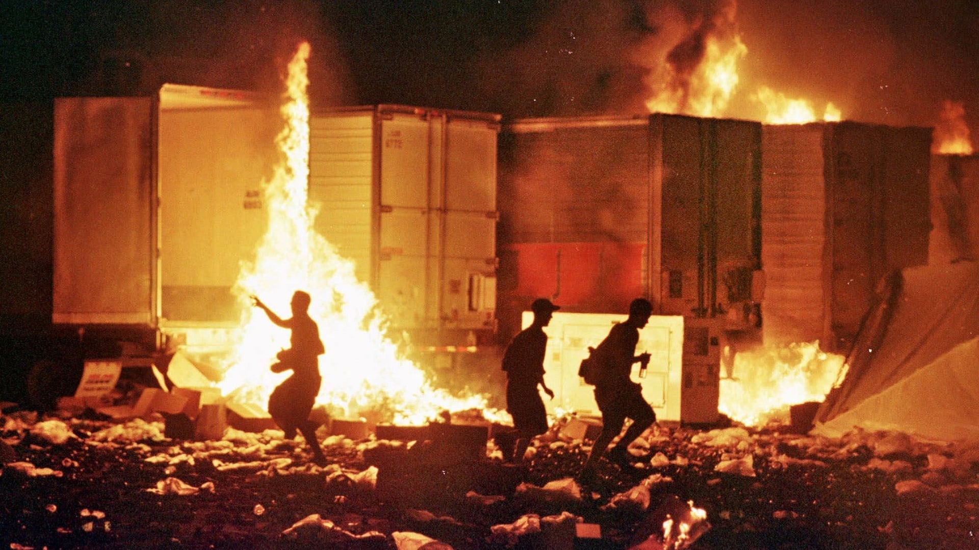 Foto do filme Woodstock 99: Paz, Amor e Fúria
