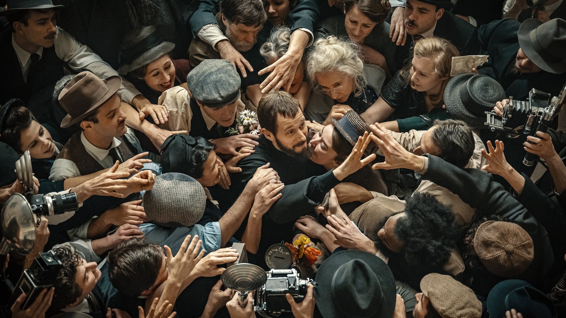 Foto do filme L'Abbé Pierre : Une vie de combats