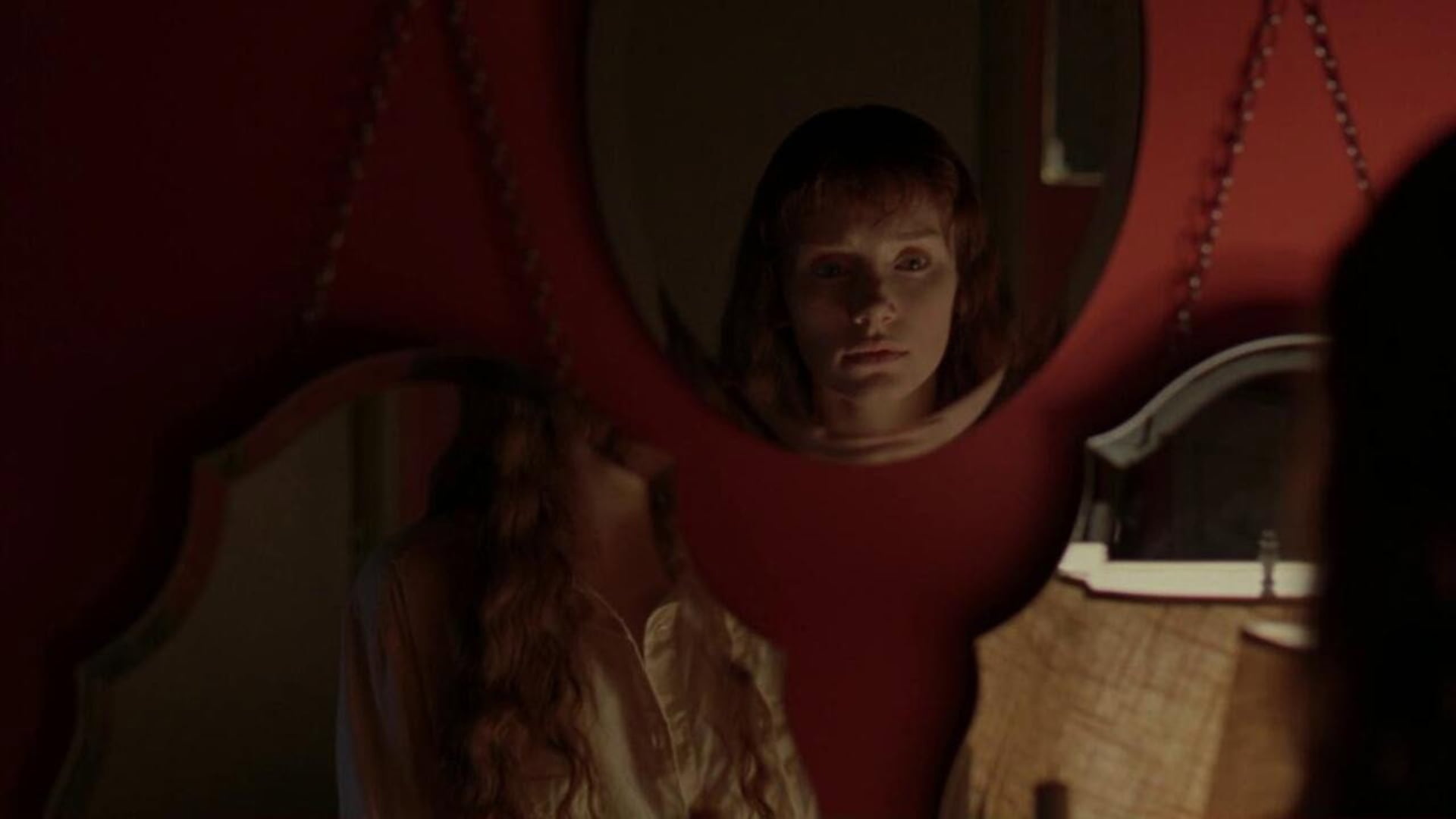 Foto do filme A Dama na Água