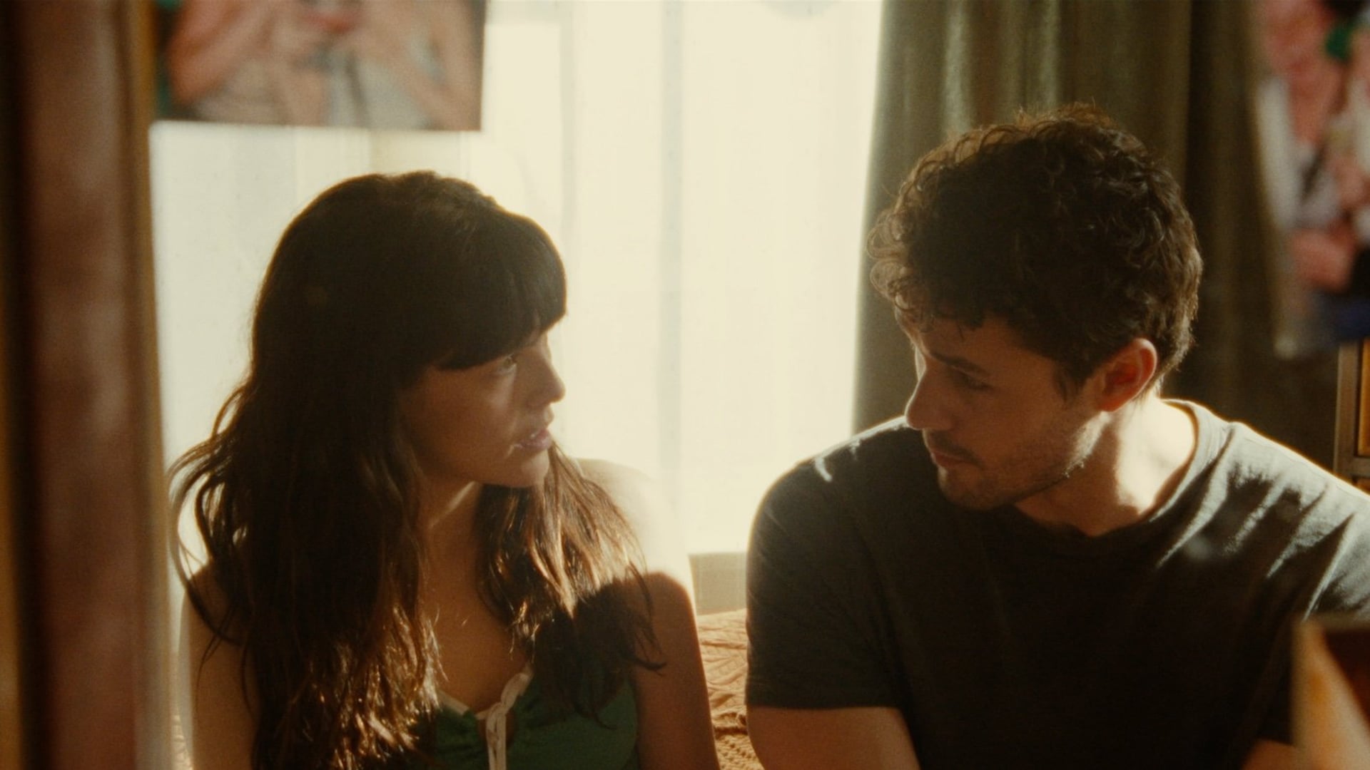 Foto do filme Entre Nós: Uma Dose Extra de Amor