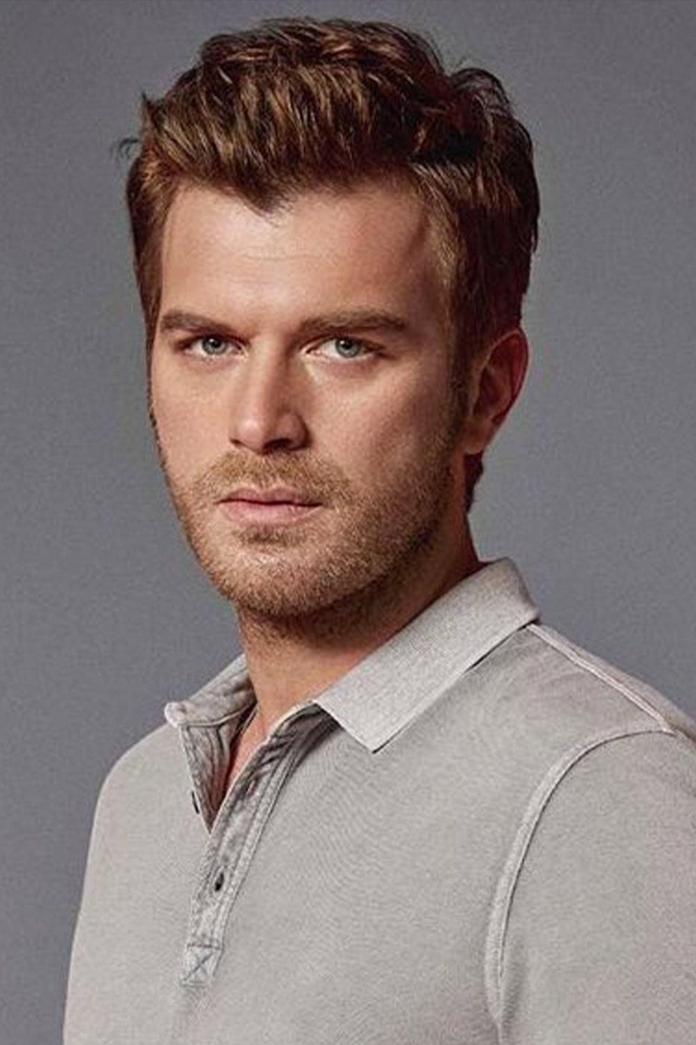 Foto de Kıvanç Tatlıtuğ