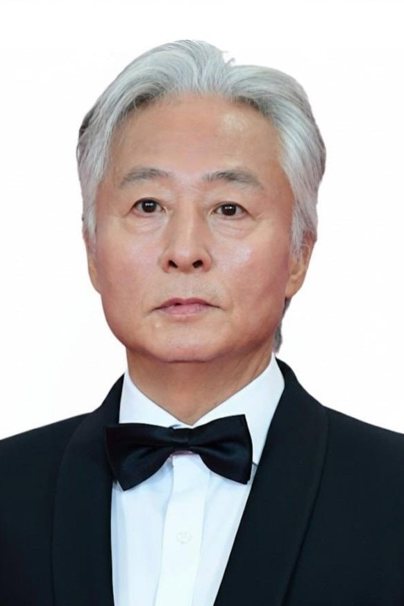 Foto de Kim Jong-soo