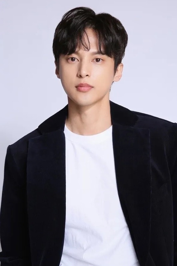 Yoon Sun-woo