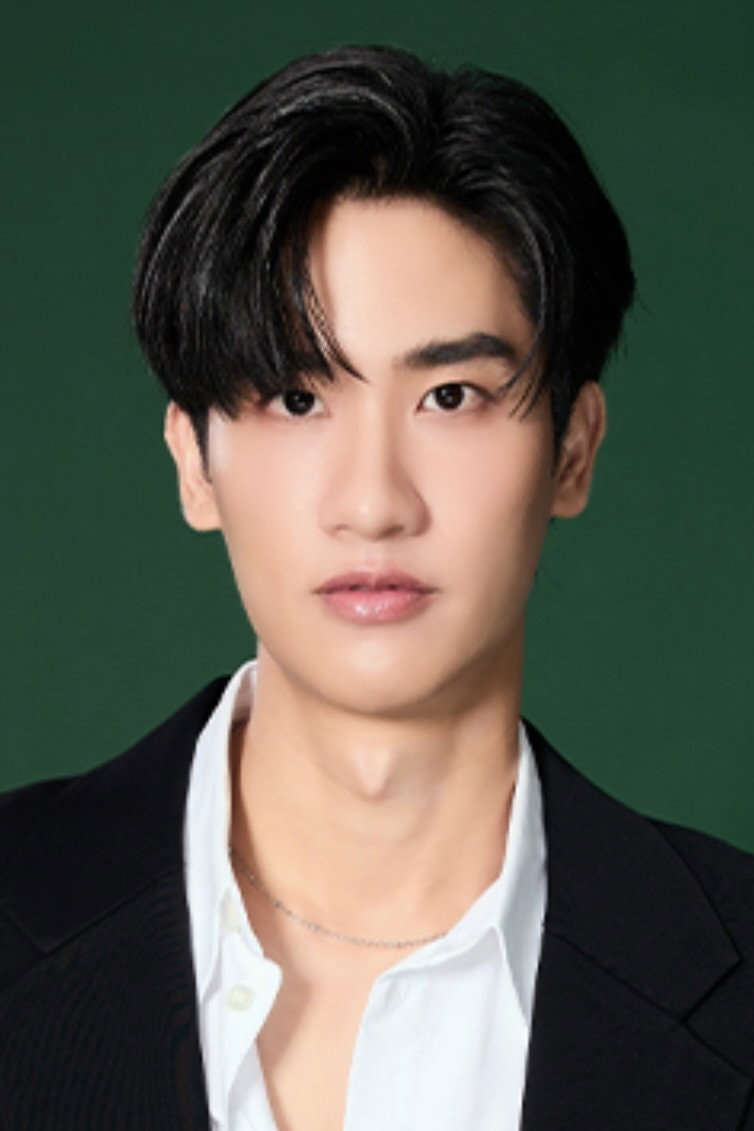 Foto de Tay Tawan Vihokratana
