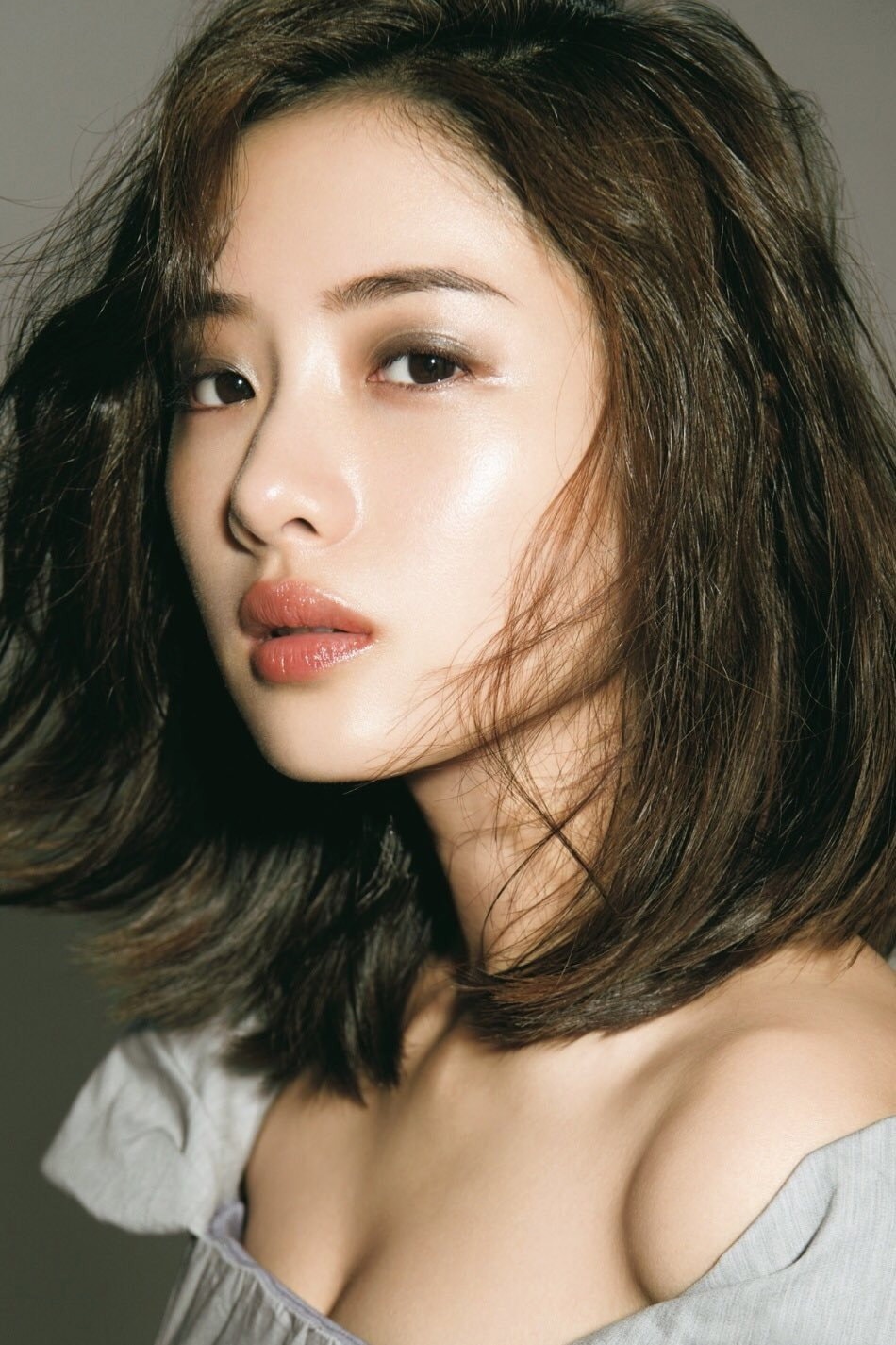 Foto de Satomi Ishihara