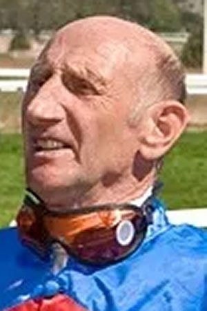 Desmond Scarlett