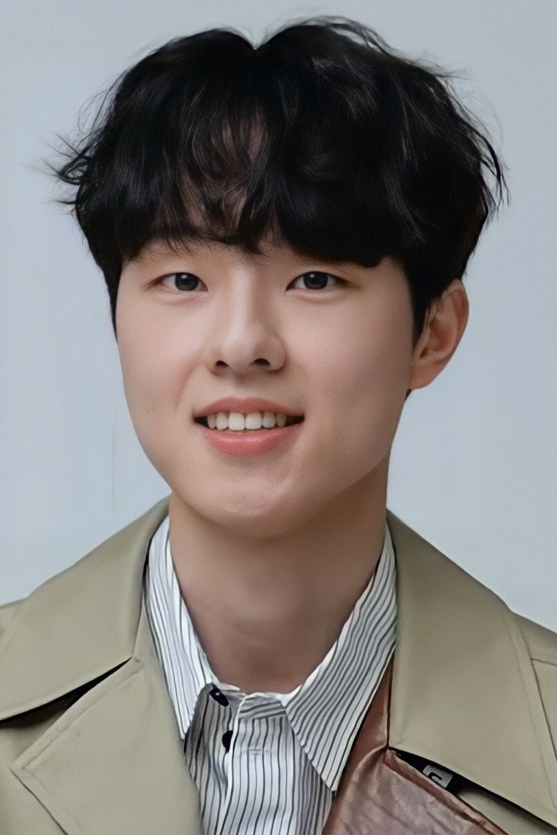 Kim Dong Hwi