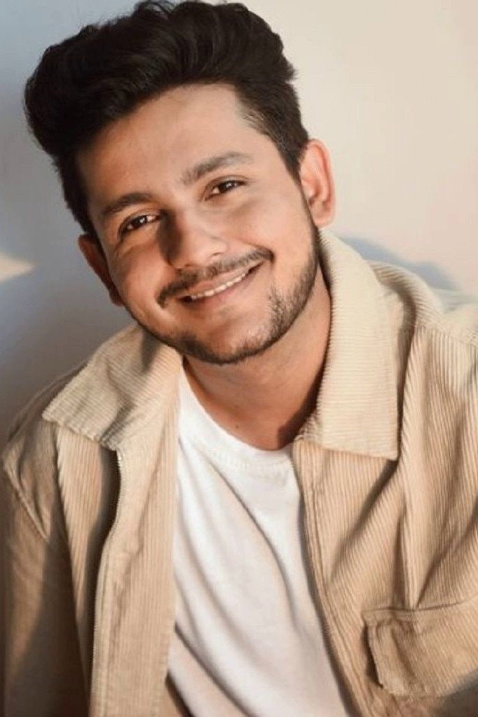 Foto de Adish Vaidya