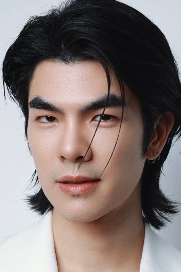 Foto de Mile Phakphum Romsaithong