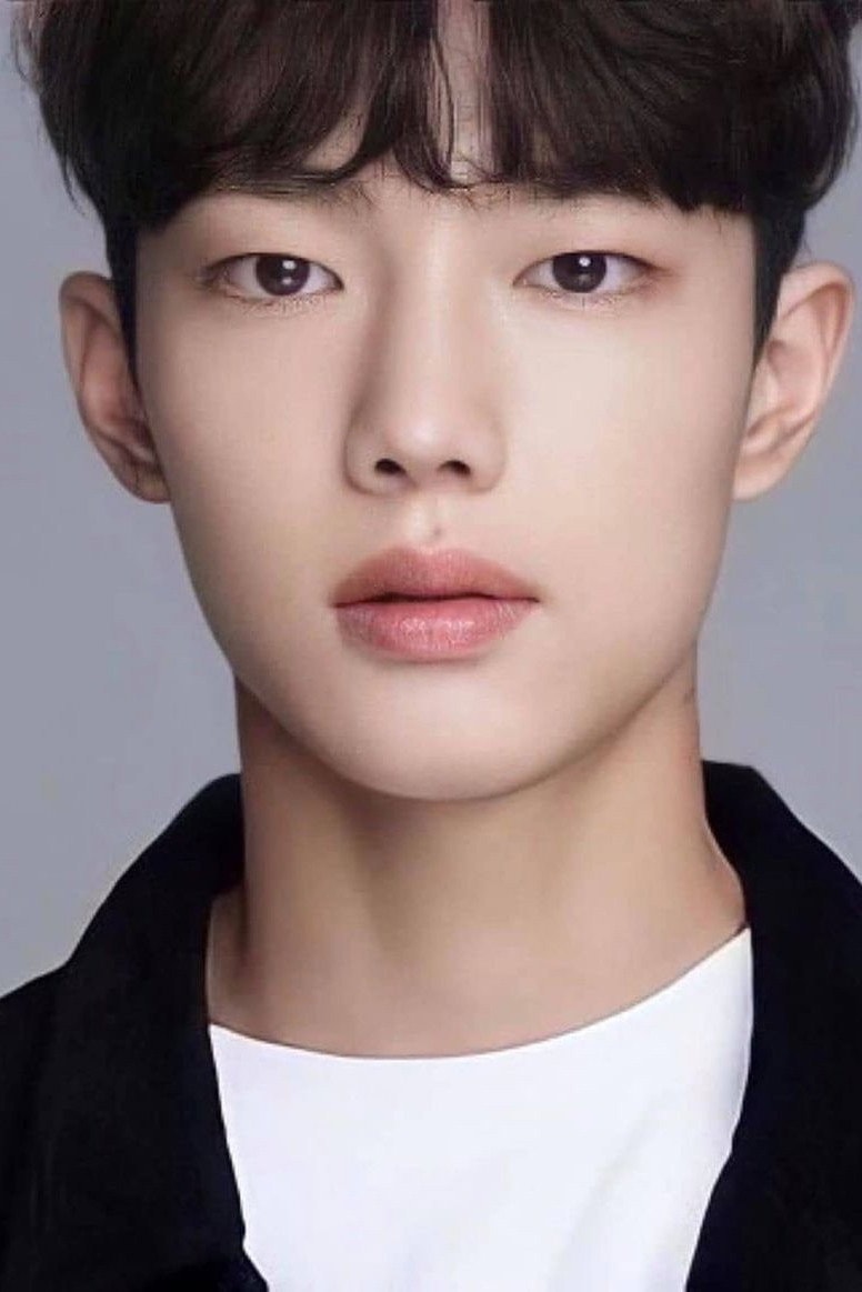Foto de Cho Jun Young
