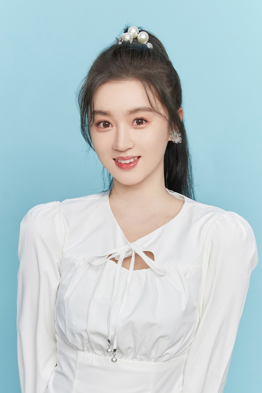 Yuan Yi