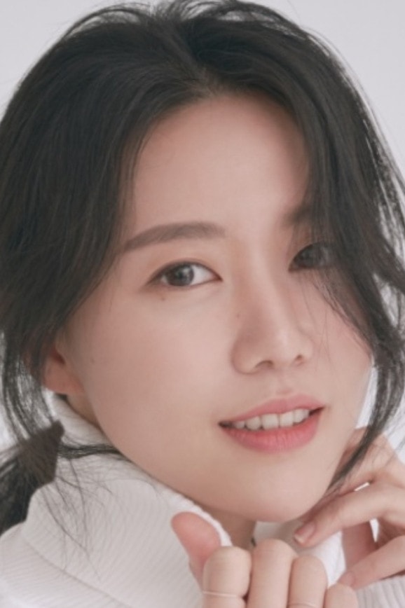 Lee Joo-young