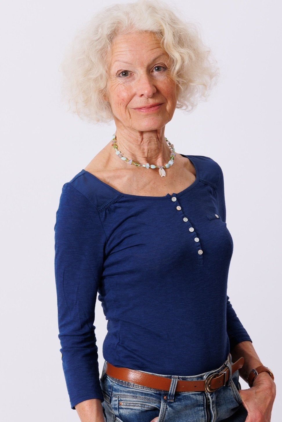 Evelyne Delmer