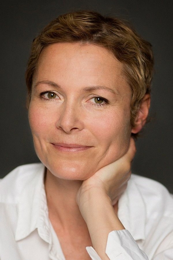 Katrine Bach