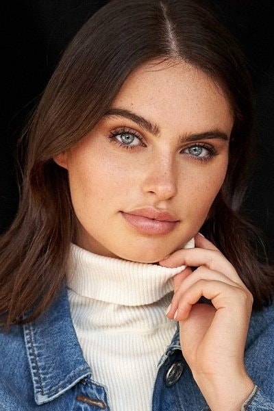 Isabel Crowe
