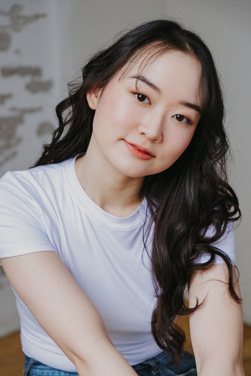 Angela Son