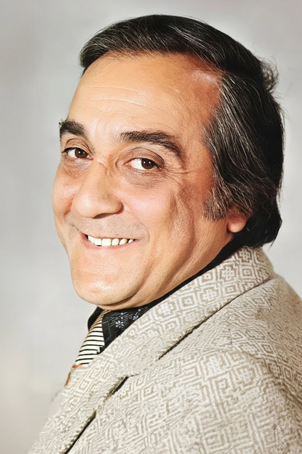 Selim Naşit